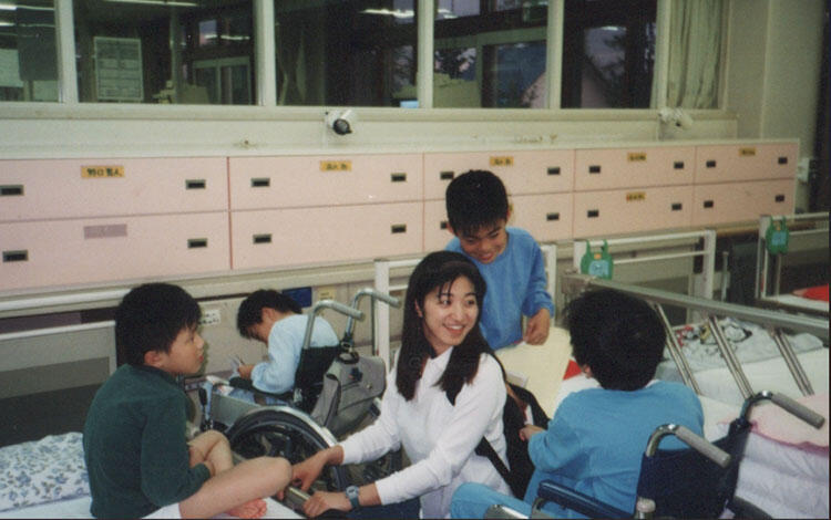 宮本 昌子教授