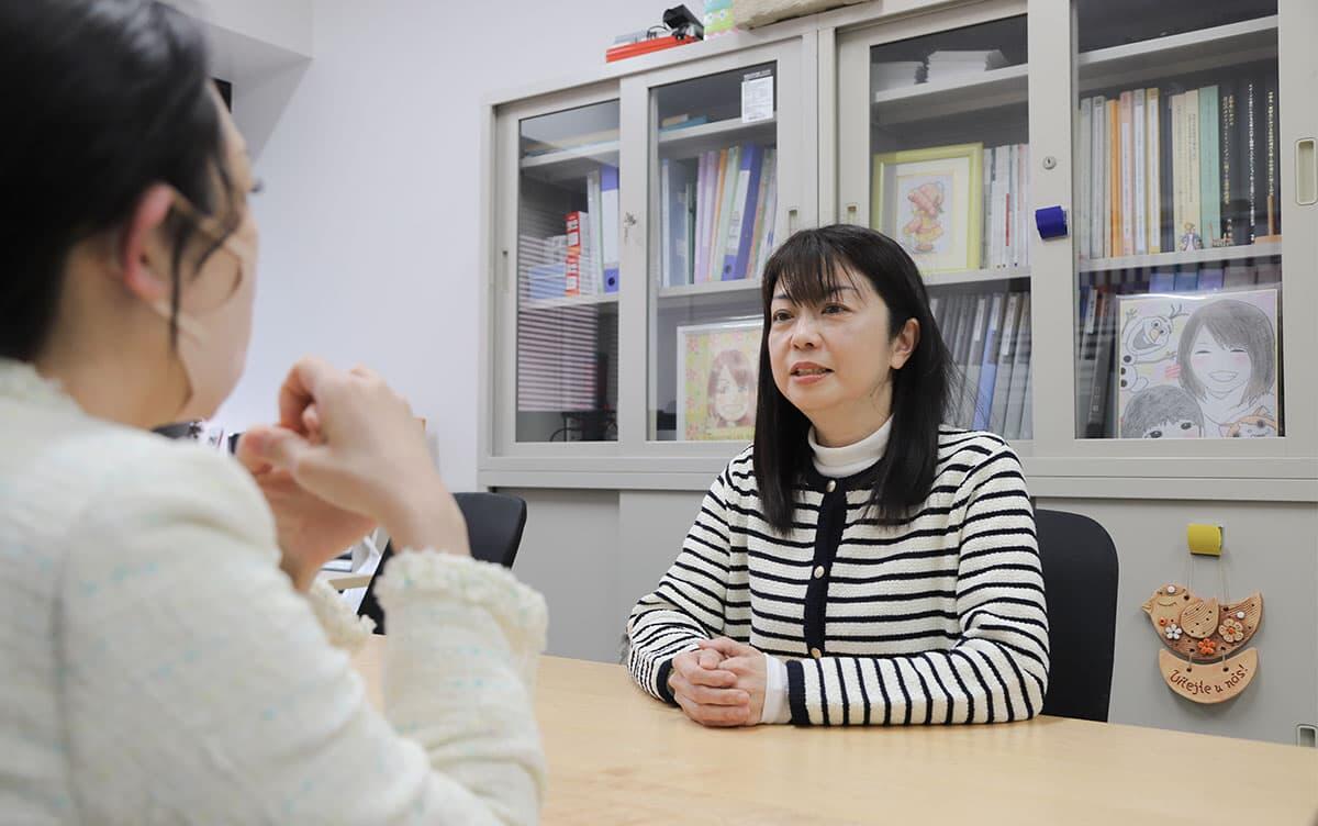 インタビューの様子